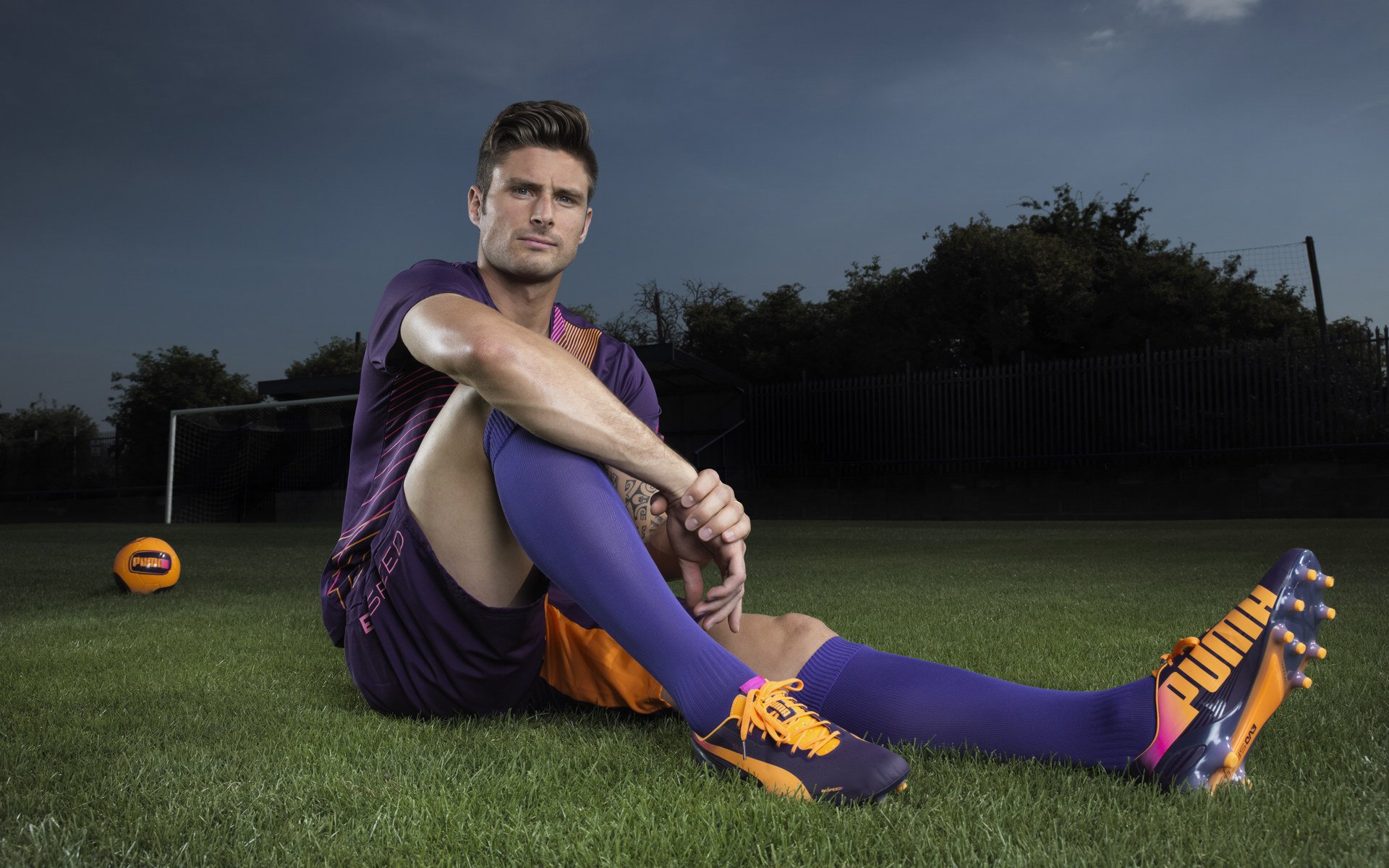 开云官方平台-_破纪录时刻:运动员创下个人或赛事新高_,运动员世界纪录